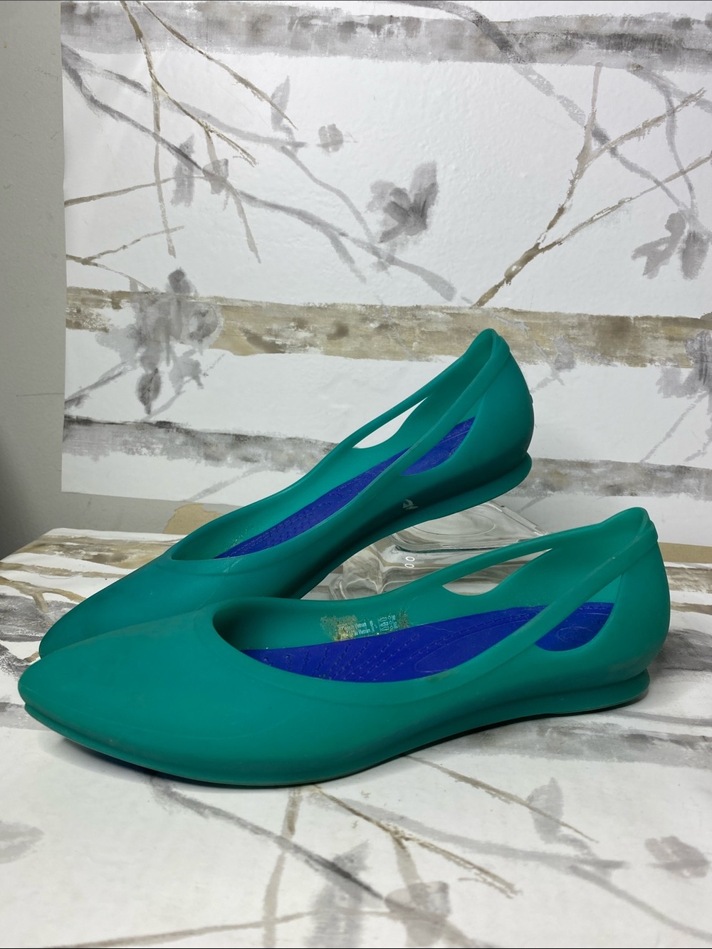 CROCS Rio Sandals - Picture 2 of 4